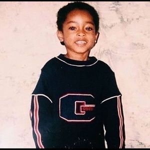 Meet your Posher, Shamir